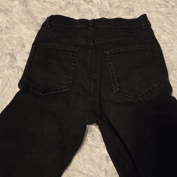 Reformation Skinny Distressed Jeans in Organic Stretch Cotton in Faded Black 25 - Picture 8 of 13